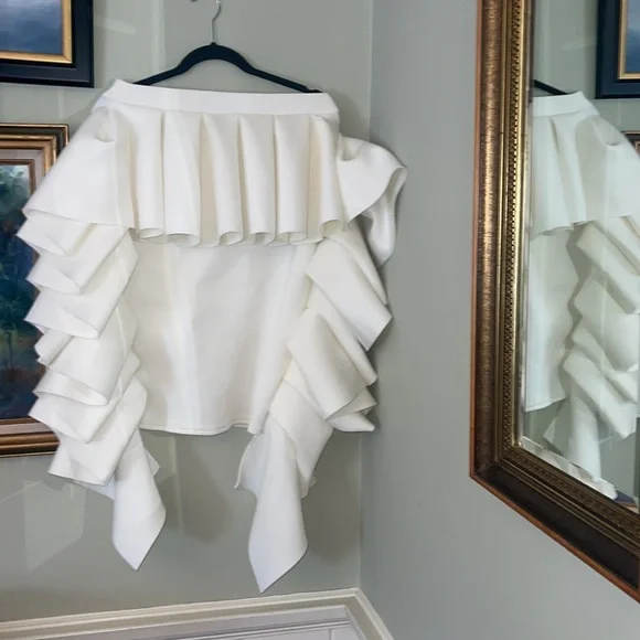 Akira 2018 White Ivory Puffy Art Peplum Ruffle Scuba Skirt Size Medium - Picture 5 of 6
